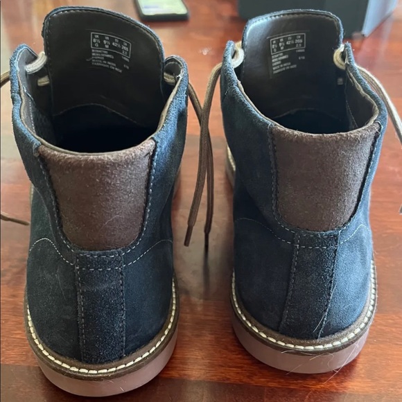 Clarck shoes (never used) in blue suede (size 9 1/2 MEN) - Picture 3 of 6